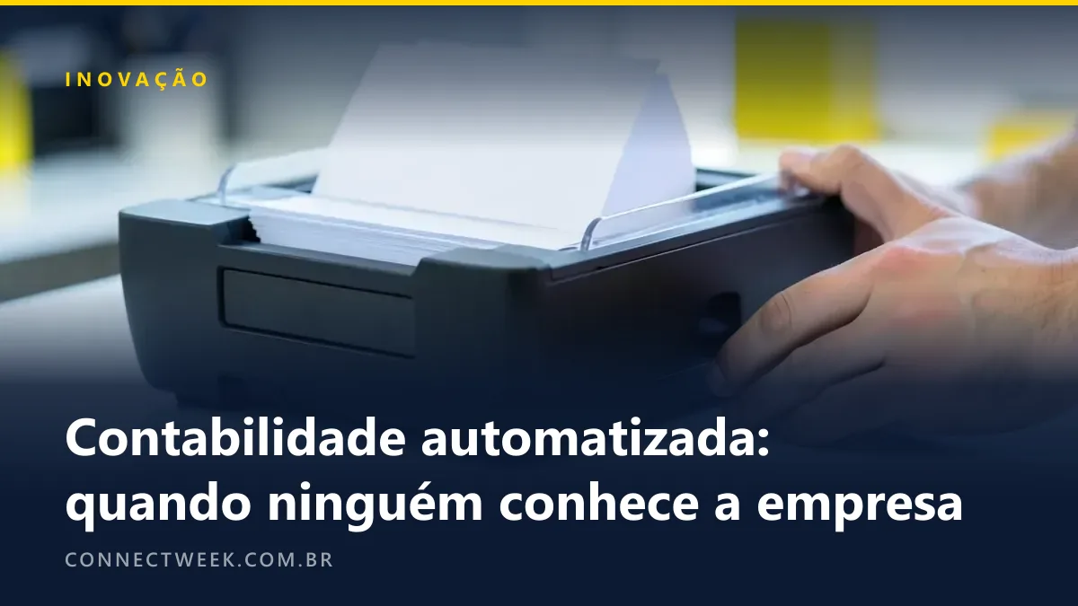 Scanner de mesa puxando sozinho uma pilha de notas em branco, sem ninguém no quadro
